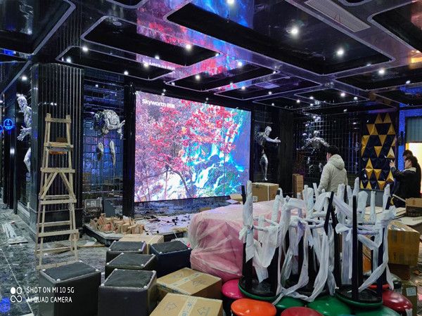 保靖室内P2.5全彩显示屏